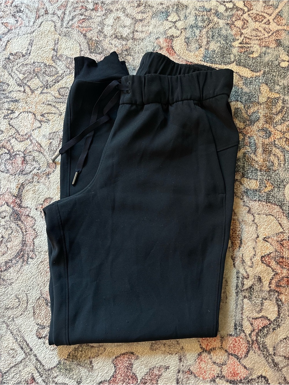lululemon athletica women’s Black Athletic Joggers/studio pants with Drawstring